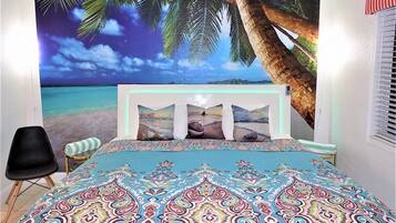 Free WiFi, bed sheets