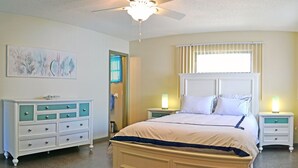 2 slaapkamers, een strijkplank/strijkijzer, gratis wifi, beddengoed