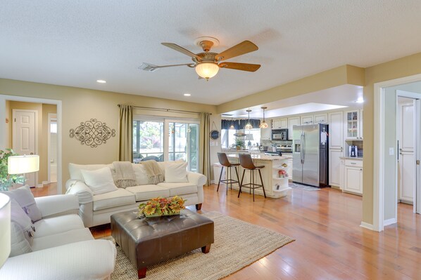 TV, fireplace, DVD player, table tennis