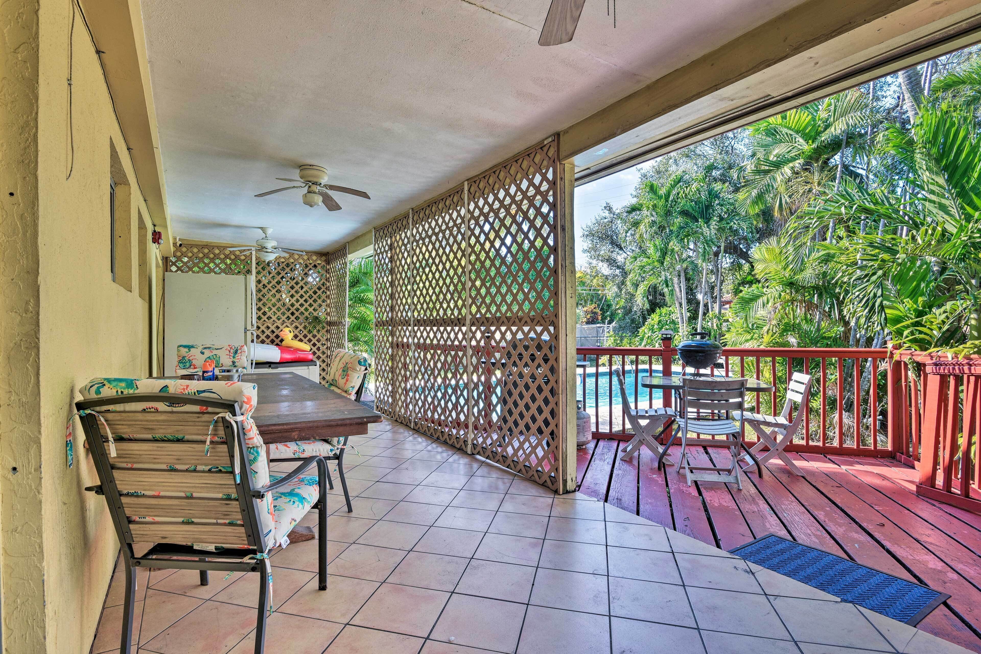 Outdoor dining