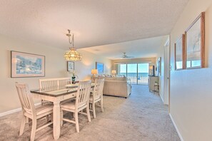 TV - Sea Oats 103 is a Silver 3 - bedroom 2 bath Gulf Front Condo (Redington Shores)