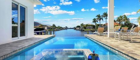 Una piscina climatizada