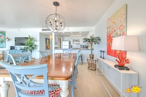 Dining - Emerald Isle 203 is a Gold 3-bedroom 2 bath Direct Gulf Front Condo. (N. Redington Beach)
