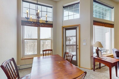 Dog-Friendly Home with Trail Access, Gorgeous Views