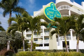 Exterior - Gulf Views from Balcony. Heated Pool. Beautiful Property Directly Across from the Beach! (Treasure Island)