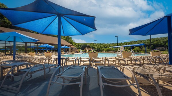 Indoor pool, outdoor pool