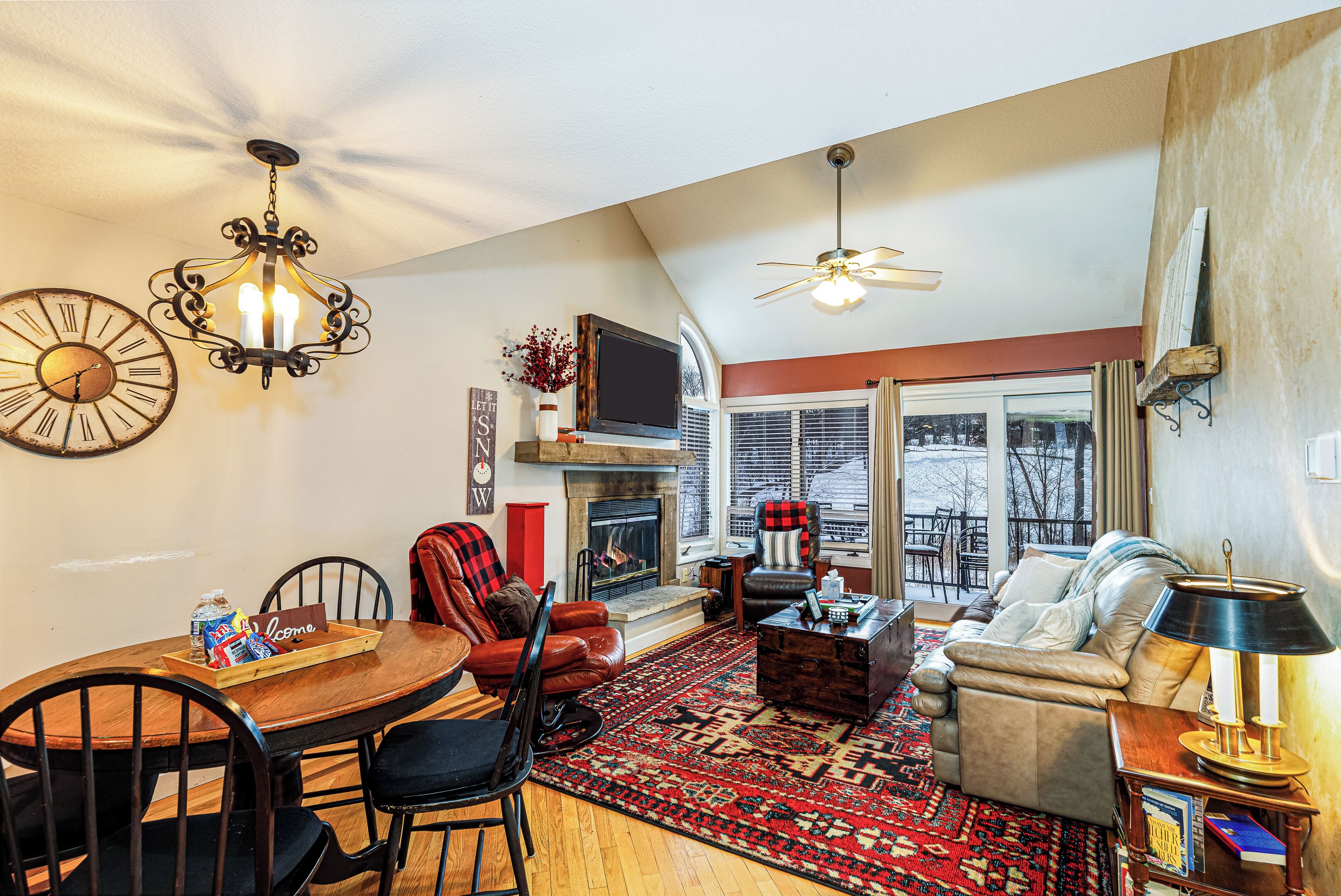Woodland Vista Retreat On Creekwood - Patio, Grill, Fireplace & Dog Friendly - Galena, IL