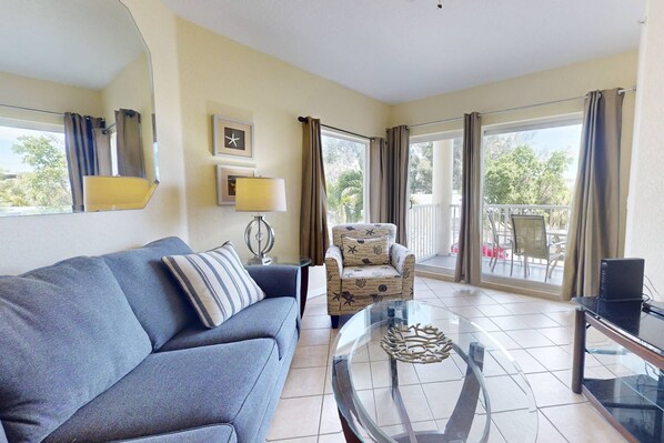 Unclassified image, 1 of 48, button