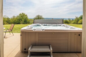 Idromassaggio all'aperto