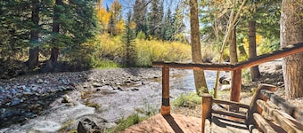 Charming Creekside Snowmass Studio: 15 Mi to Aspen