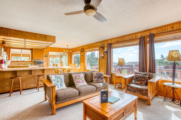 TV, DVD player, books, stereo