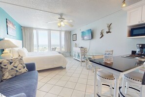 1 bedroom, iron/ironing board, free WiFi