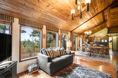 Ocean View Home with Wheelchair Access and Fenced Yard - Dog Friendly