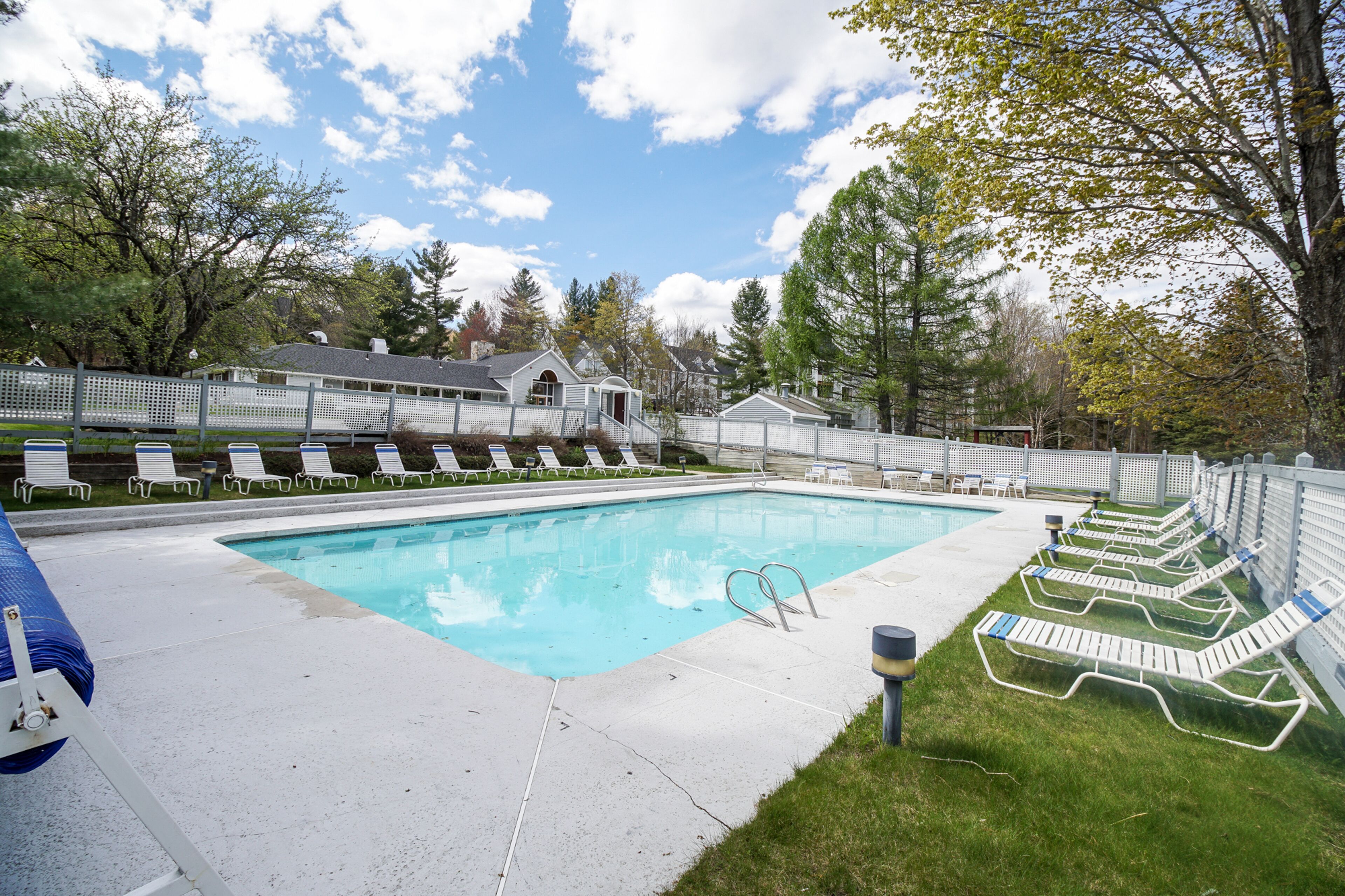 Piscina coperta, una piscina riscaldata