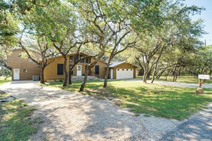 Exterior - Canyon Lake House w/ Porch, Views + Private Gazebo (Canyon Lake)
