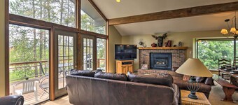 Sprawling Fraser Cabin w/ Private Hot Tub & Deck!