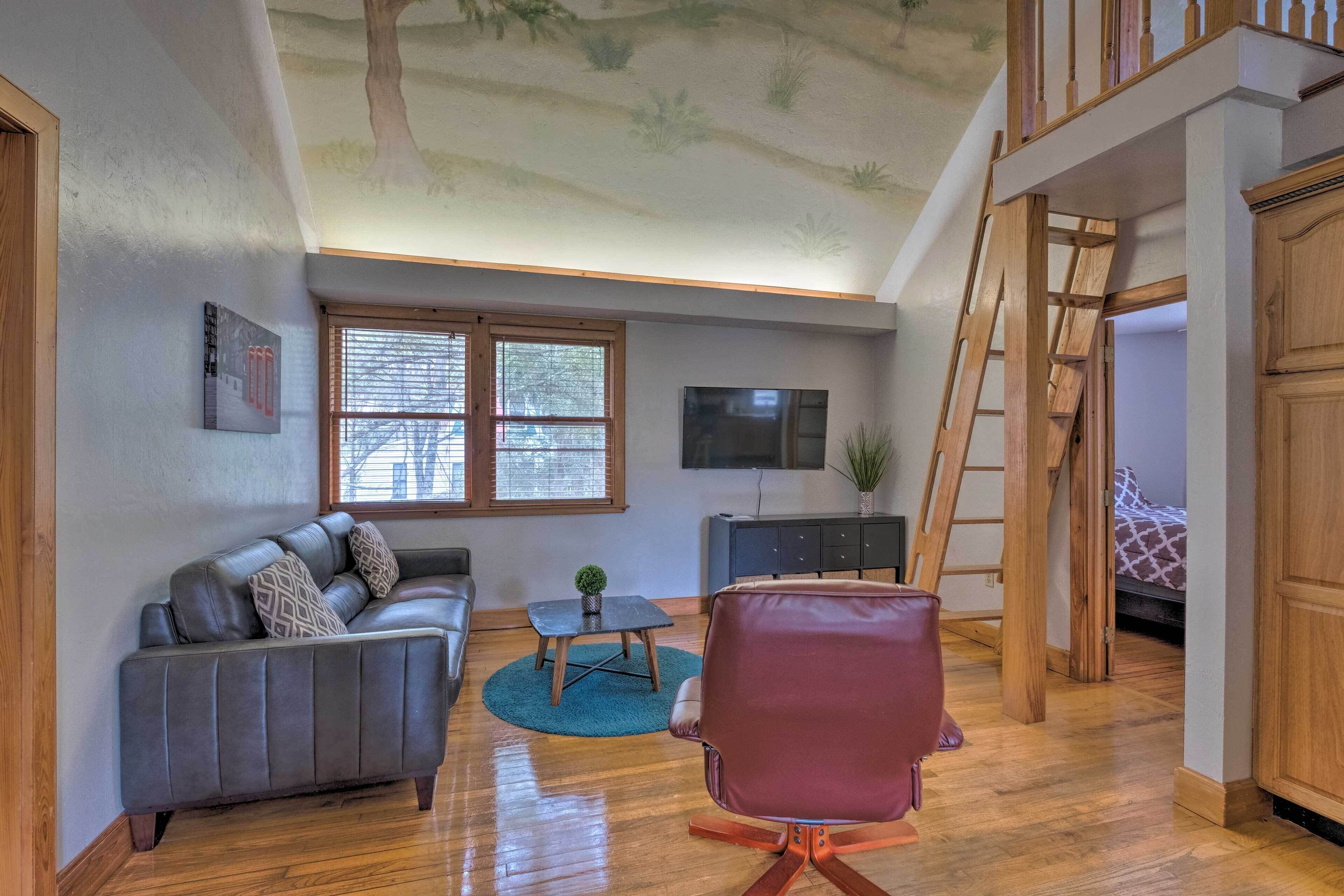 Charming Gainesville Townhome < 2 Mi to University