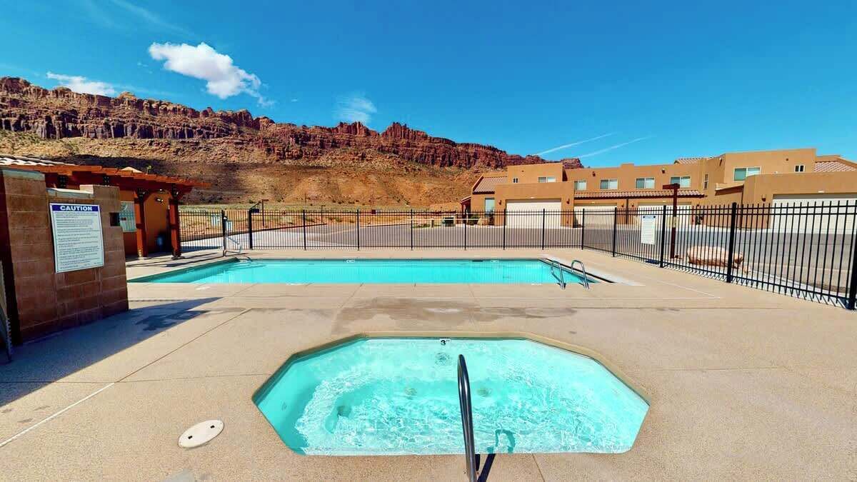 Beheizter Pool