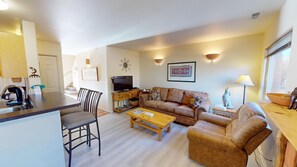 TV, fireplace, DVD player