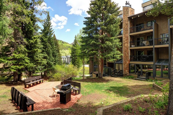 Terrace/patio - Beautiful Ski in/out Condo, Great Location! CM244 (Copper Mountain)