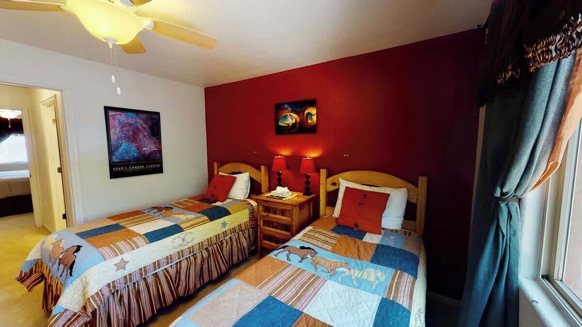 2 habitaciones, tabla de planchar con plancha y wifi gratis 