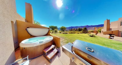 Adventure Villa ~ 3282 | 2 Bed, 2 Bath