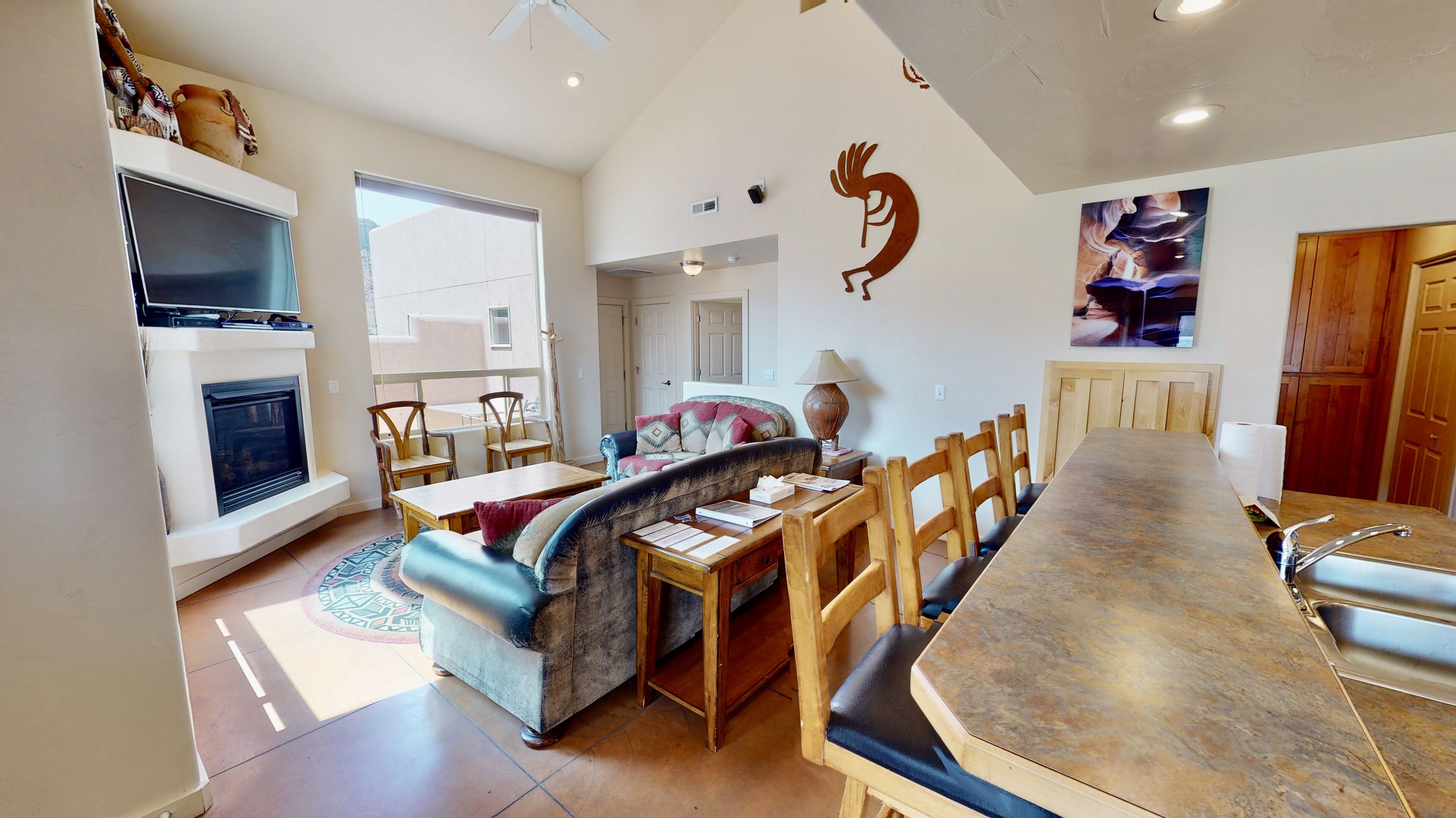 Smart TV, fireplace, video-game console