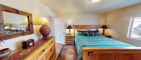 3 bedrooms, WiFi (free), bed sheets