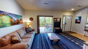 Smart TV, fireplace - Adventure Base Camp - 381, Downtown Moab, Private (Moab)