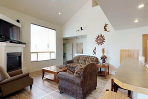 TV, fireplace, DVD player