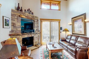 TV, fireplace, DVD player, table tennis