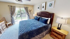 3 bedrooms, desk, iron/ironing board, free WiFi