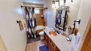 Hair dryer, towels - Arches East - 389, Downtown Moab 3-Bedroom Townhom (Moab)