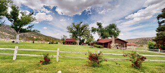 Pack Creek ~ Farm House | 3 Bed, 1.5 Bath