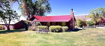 Pack Creek - Farm House! Phenomenal Location