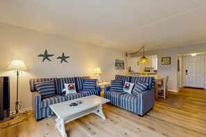 Televisie, een dvd-speler en boeken