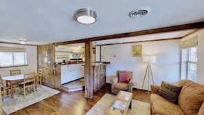 Living area - Pack Creek - Creekside East, Economy and Comfort (Moab)