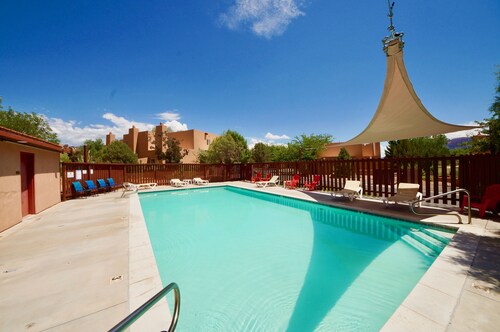 Sunset View ~ 3234 | 3 Bed, 2 Bath