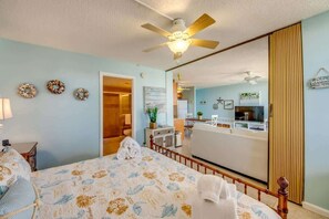 1 Schlafzimmer, Bügeleisen/Bügelbrett, kostenloses WLAN, Bettwäsche