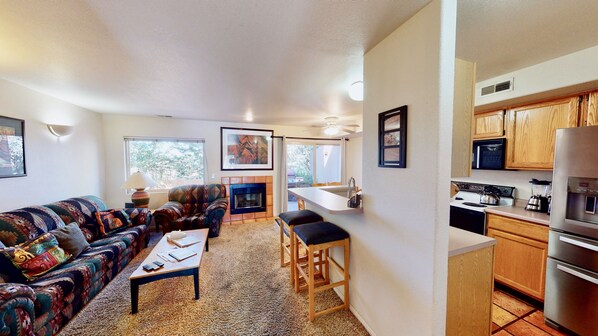 TV, fireplace, DVD player