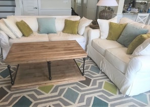 TV, offices - Beach Front, dog friendly, 20 steps to Beach! (Cape San Blas)