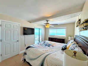 2 bedrooms, iron/ironing board, free WiFi, bed sheets - Carlos Pointe #531 - Beachfront Condo with Great Views! (Fort Myers Beach)