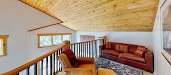 Rim View Retreat - 14, Luxurious Stand-Alone 3 Be
