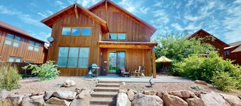 Prachtig uitzicht op Moab Rim, luxe vrijstaande woning in de buurt van de golfbaan