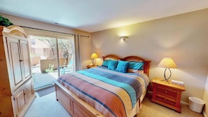 3 chambres, fer et planche à repasser, Wi-Fi gratuit, draps fournis