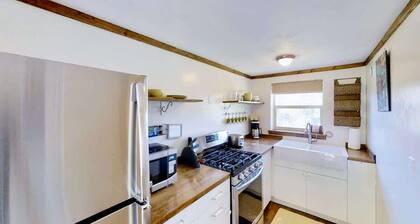 Pack Creek - Creekside West, Economy and Comfort