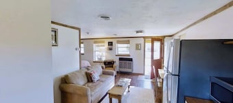 Pack Creek ~ Creekside West: 1 soverom / 1 BA hytte i Moab, soveplass til 6