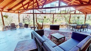 Outdoor dining - Pack Creek - The Lodge (Moab)