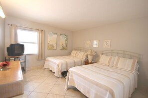 1 makuuhuone, silitysrauta/-lauta, ilmainen Wi-Fi, vuodevaatteet