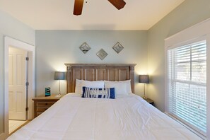 2 chambres, fer et planche à repasser, accès Internet, draps fournis